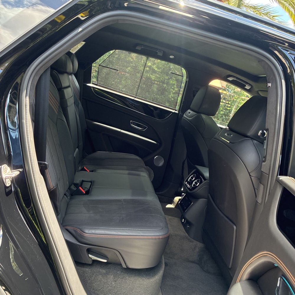 2023 Bentley Bentayga Base