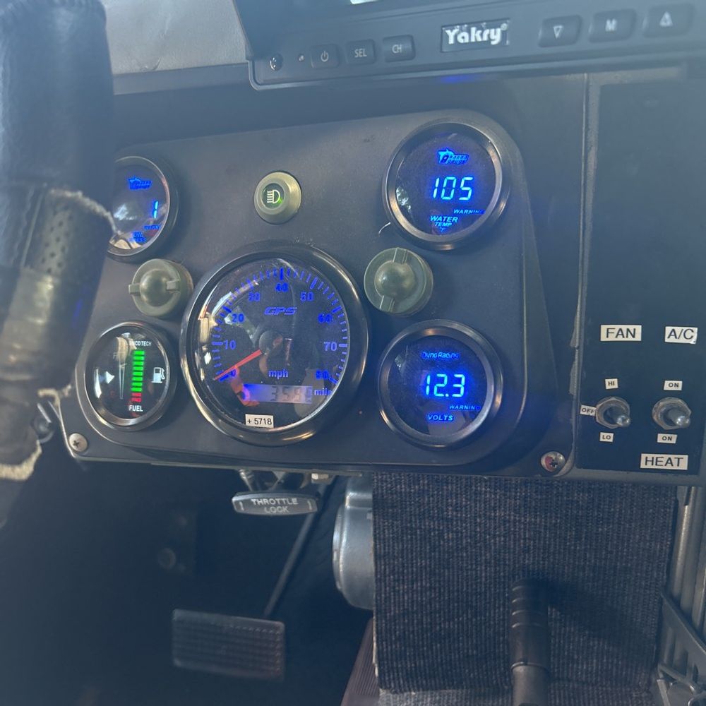 2012 AM GENERAL Powersports M1152A1B2FK5