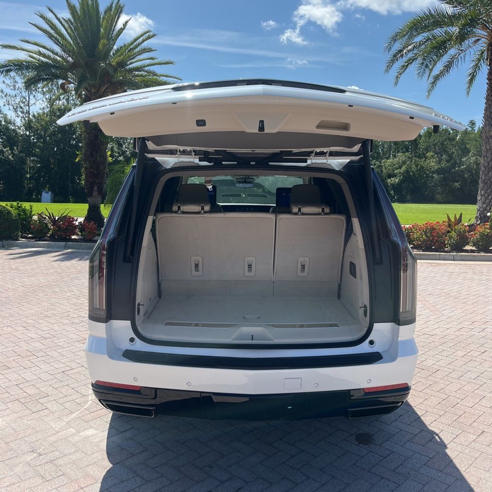 2025 Cadillac Escalade Sport Platinum