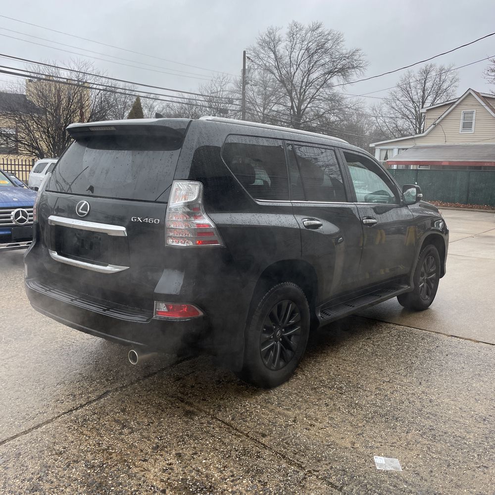 2023 Lexus GX 460 Base