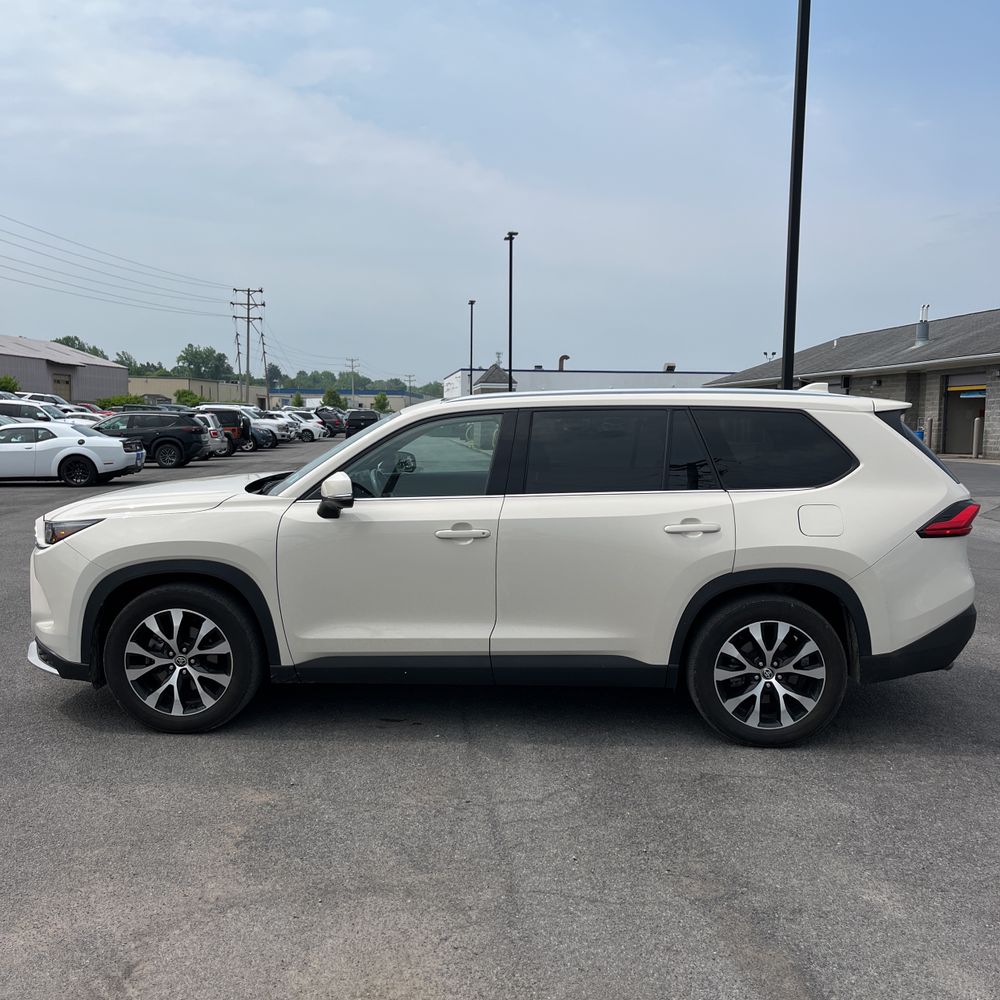 2024 Toyota Grand Highlander Hybrid MAX Limited