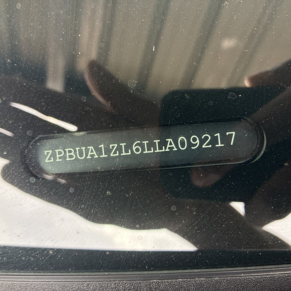 2020 Lamborghini Urus