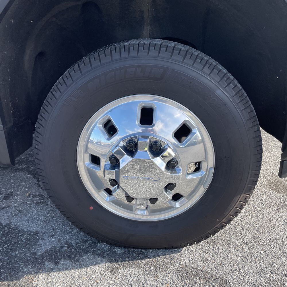 2025 GMC Sierra 3500HD Denali