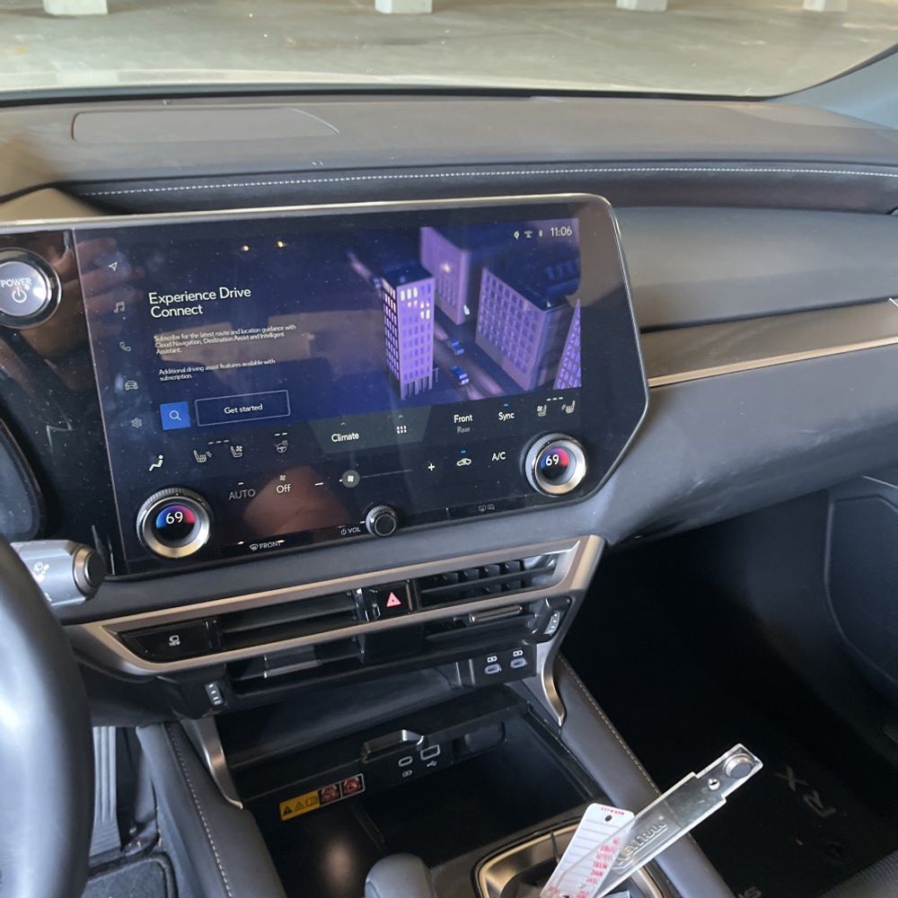 2024 Lexus RX 450h+ Luxury