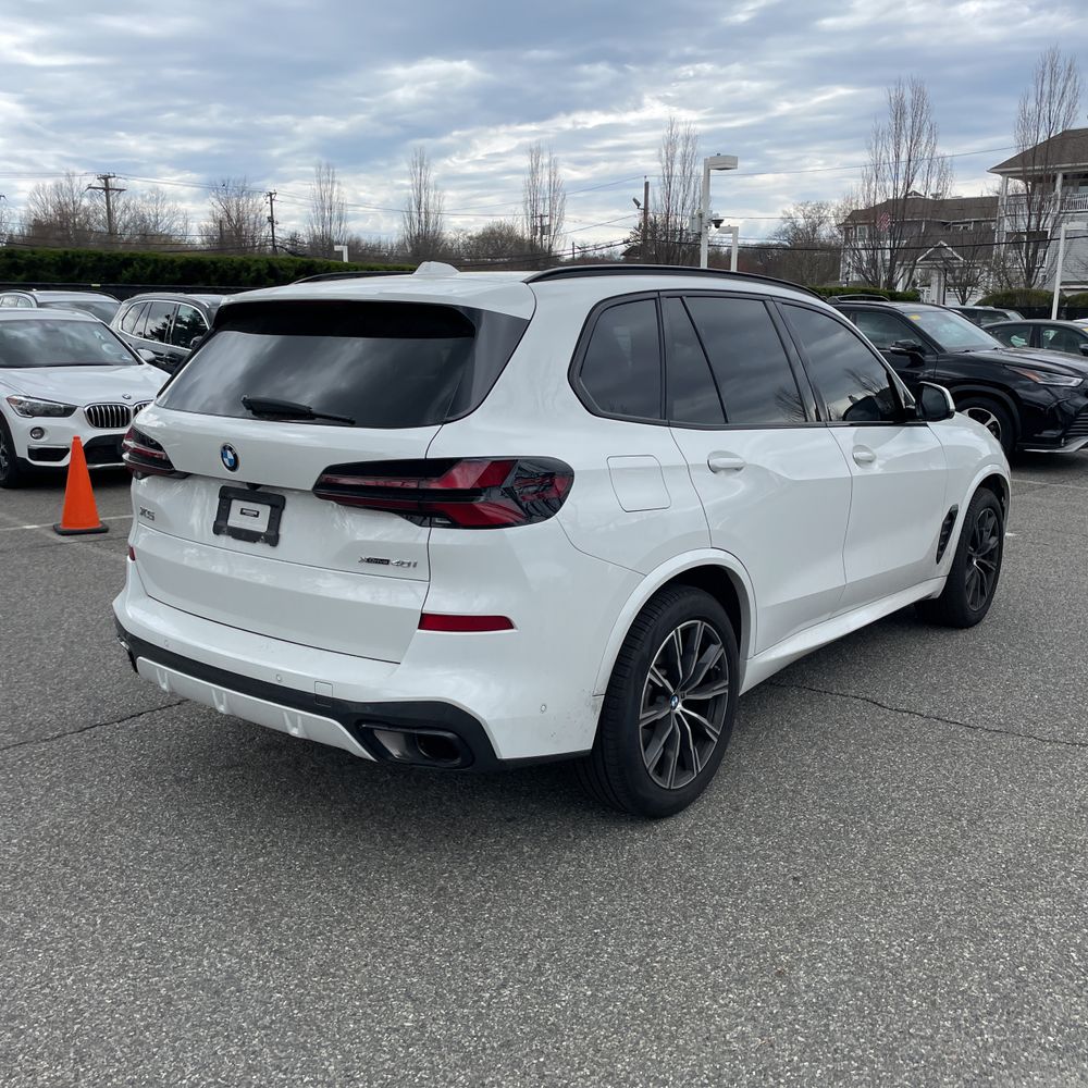 2024 BMW X5 xDrive40i