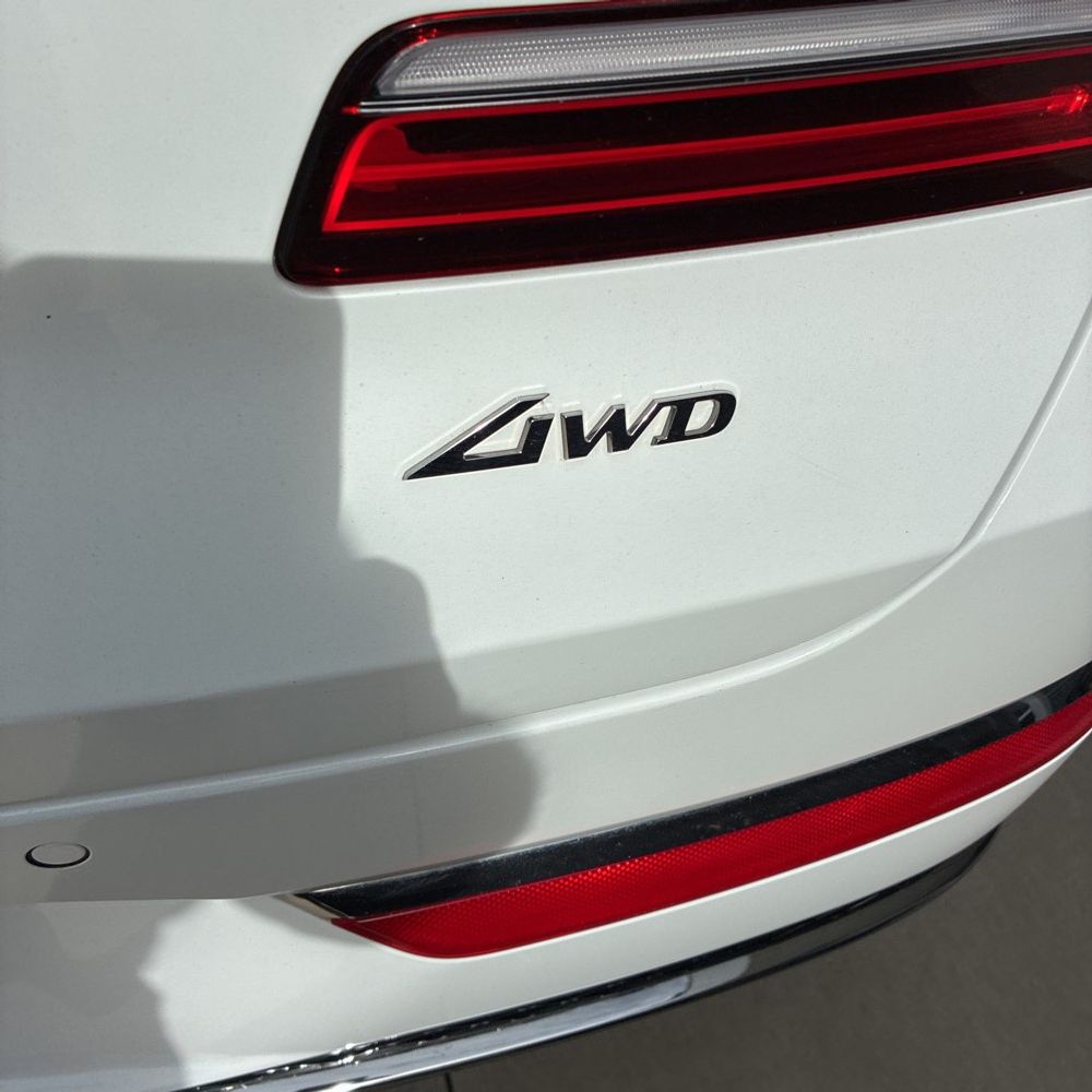 2025 Genesis GV80 2.5T Standard