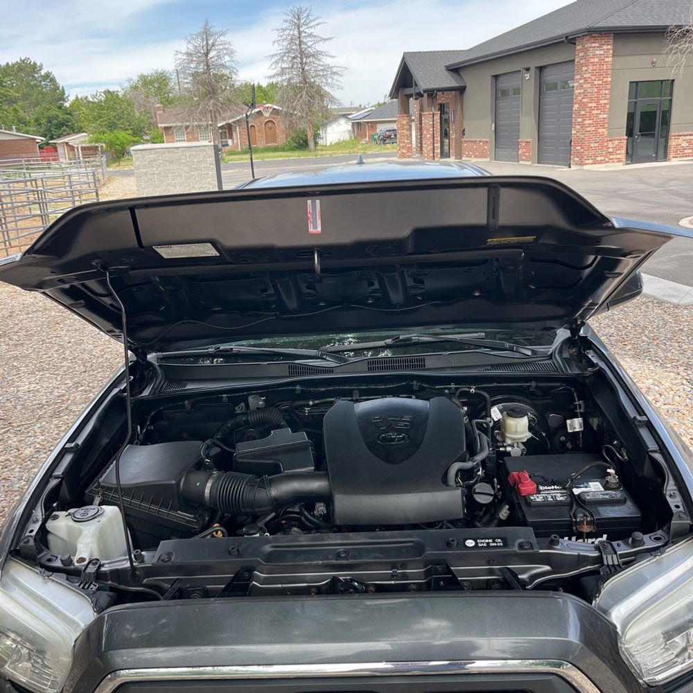 2018 Toyota Tacoma SR5 V6 photo 44