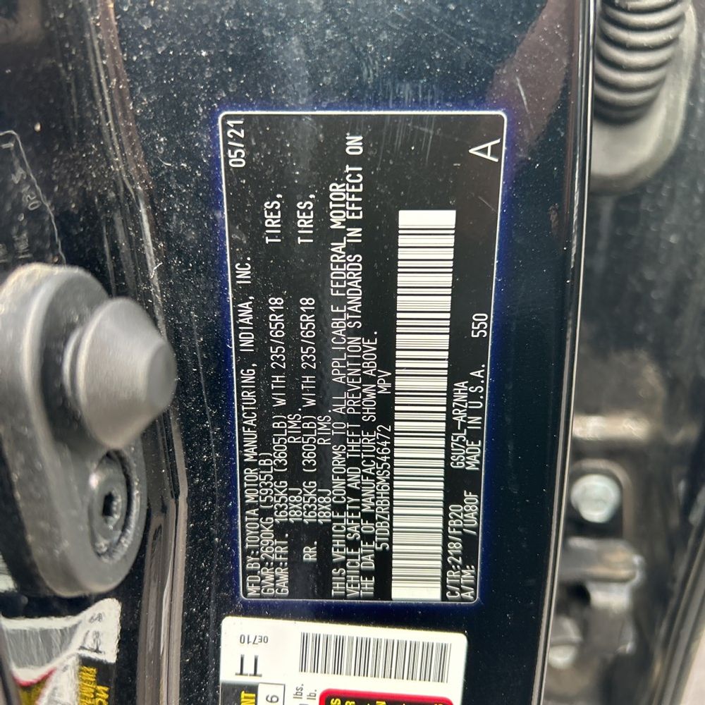 2021 Toyota Highlander LE