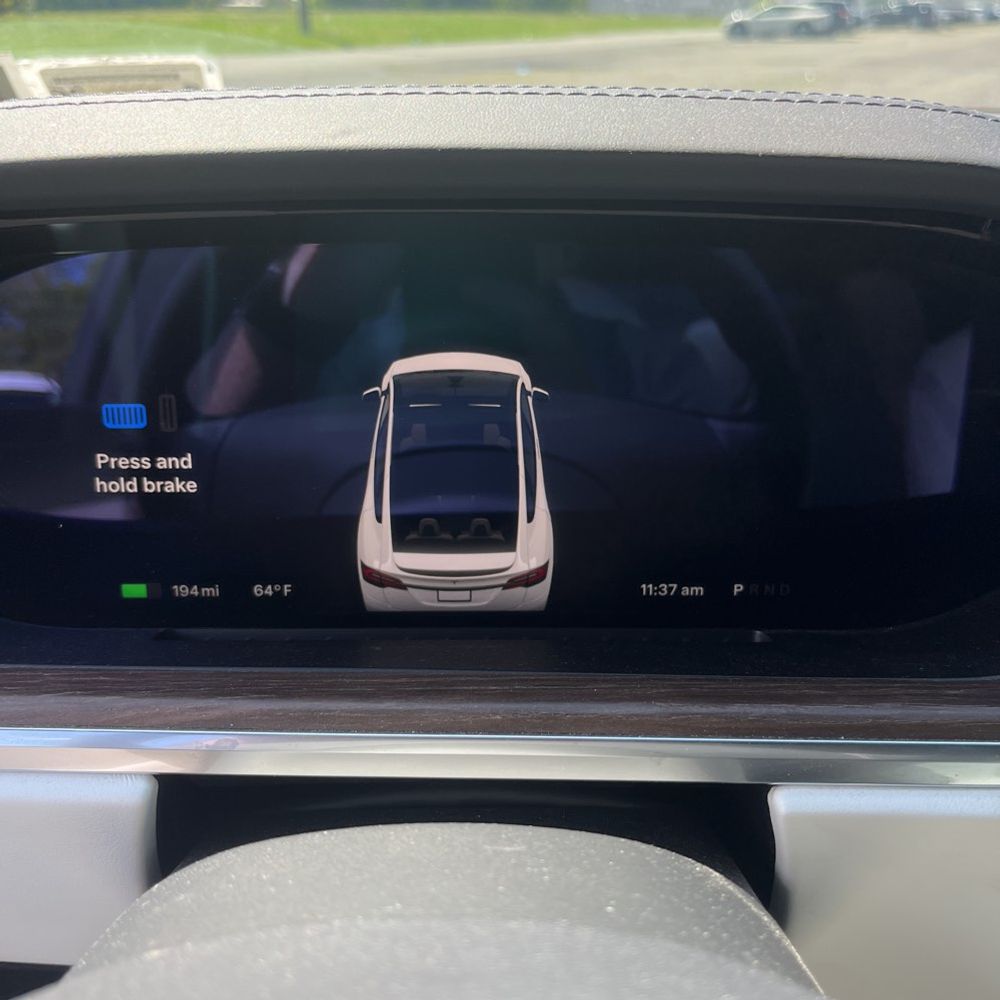 2022 Tesla Model X Base