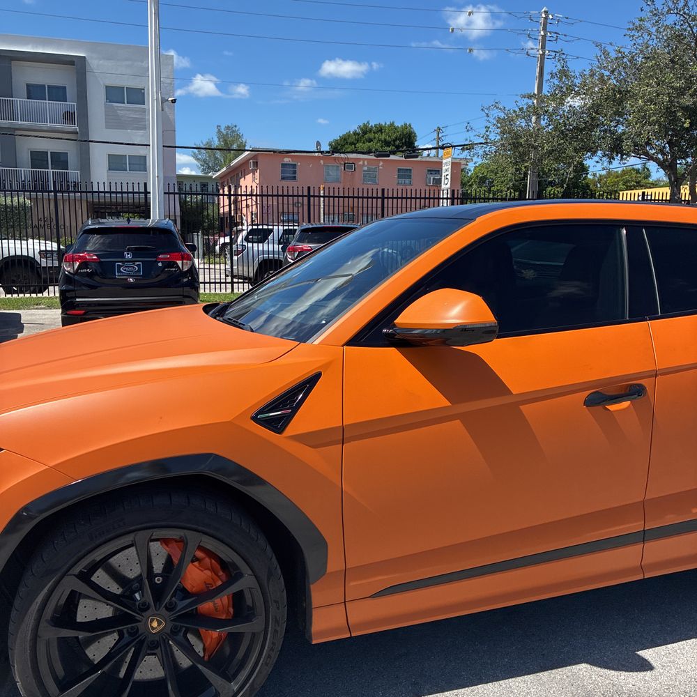 2019 Lamborghini Urus