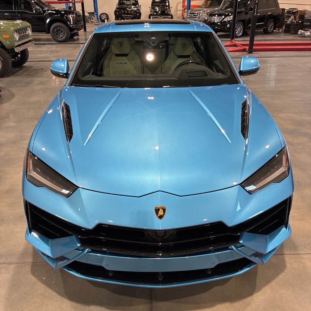 2023 Lamborghini Urus S
