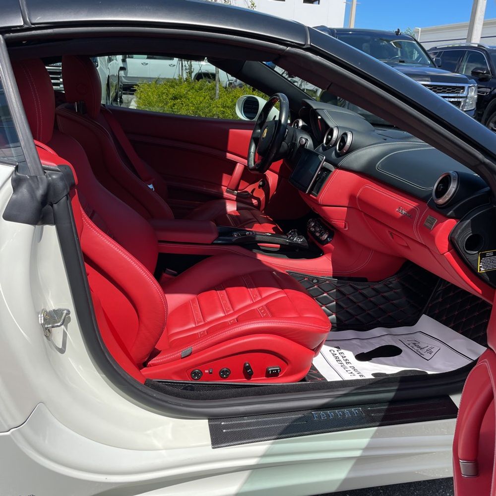 2011 Ferrari California