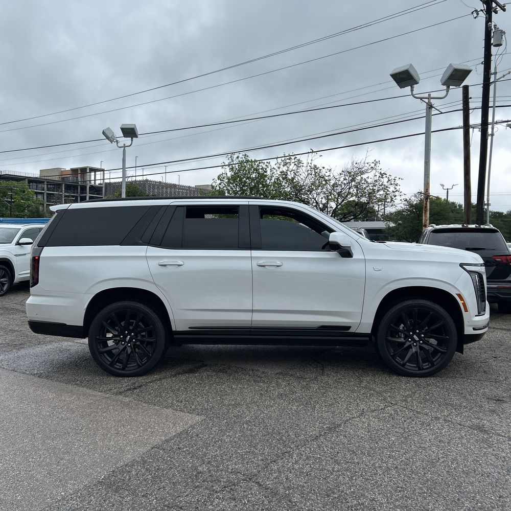 2025 Cadillac Escalade Sport Platinum