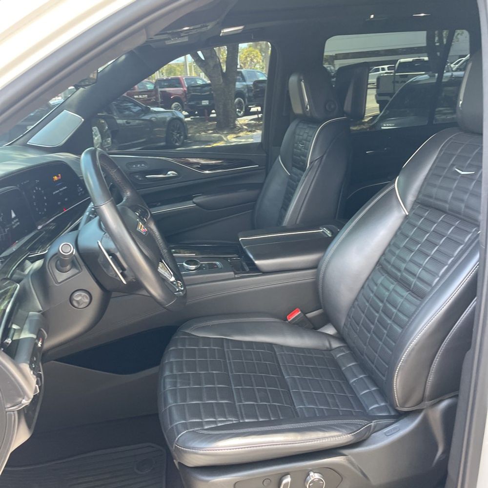2023 Cadillac Escalade-V Base