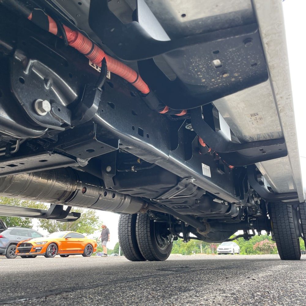 2025 Ford F-450 Super Duty Lariat