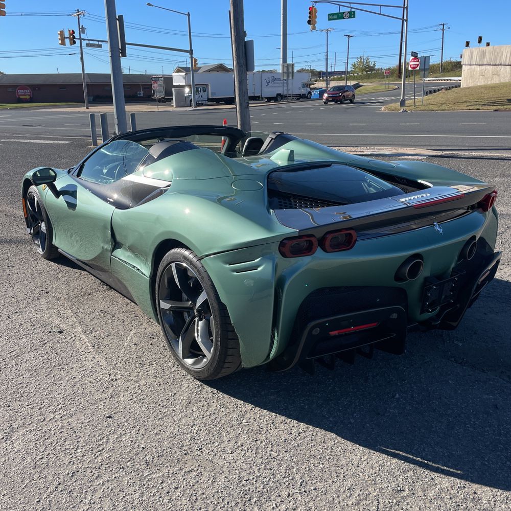 2024 Ferrari SF90 Spider
