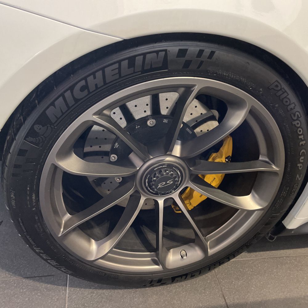 2019 Porsche 911 GT3 RS