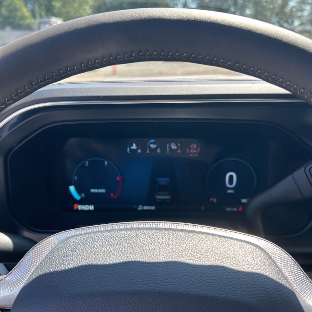 2025 Ford F-450 Super Duty Platinum
