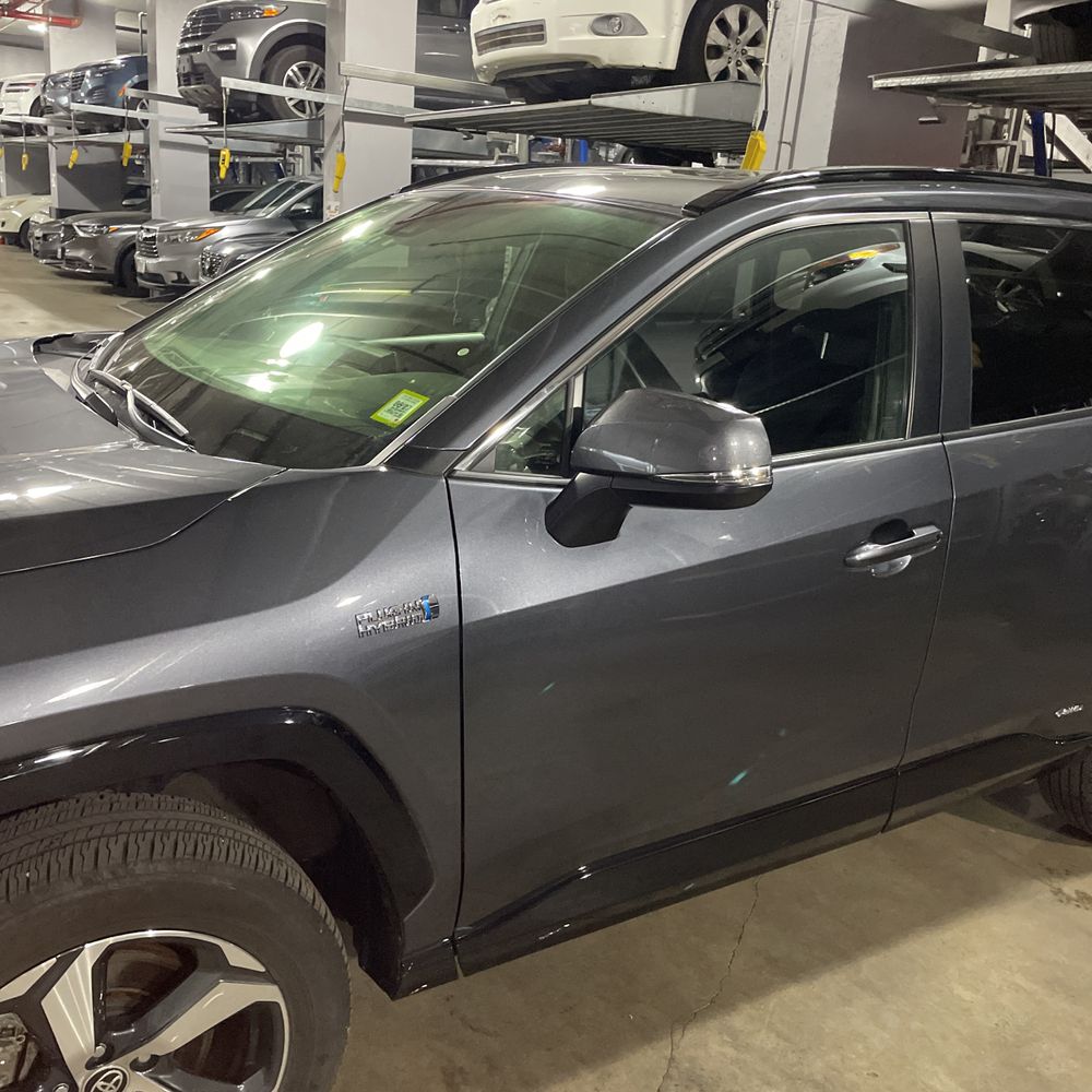 2024 Toyota RAV4 Prime SE