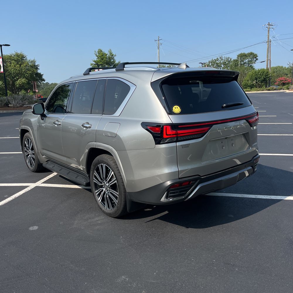 2024 Lexus LX 600 Luxury