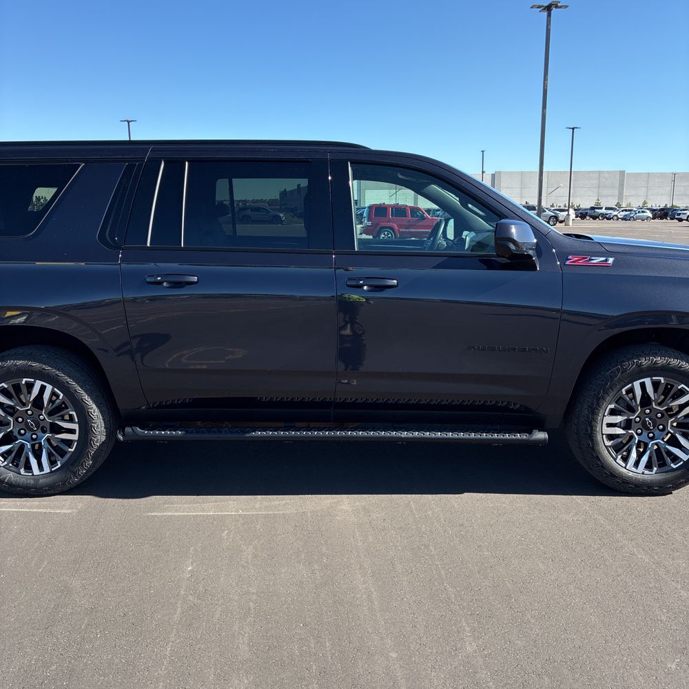 2025 Chevrolet Suburban Z71