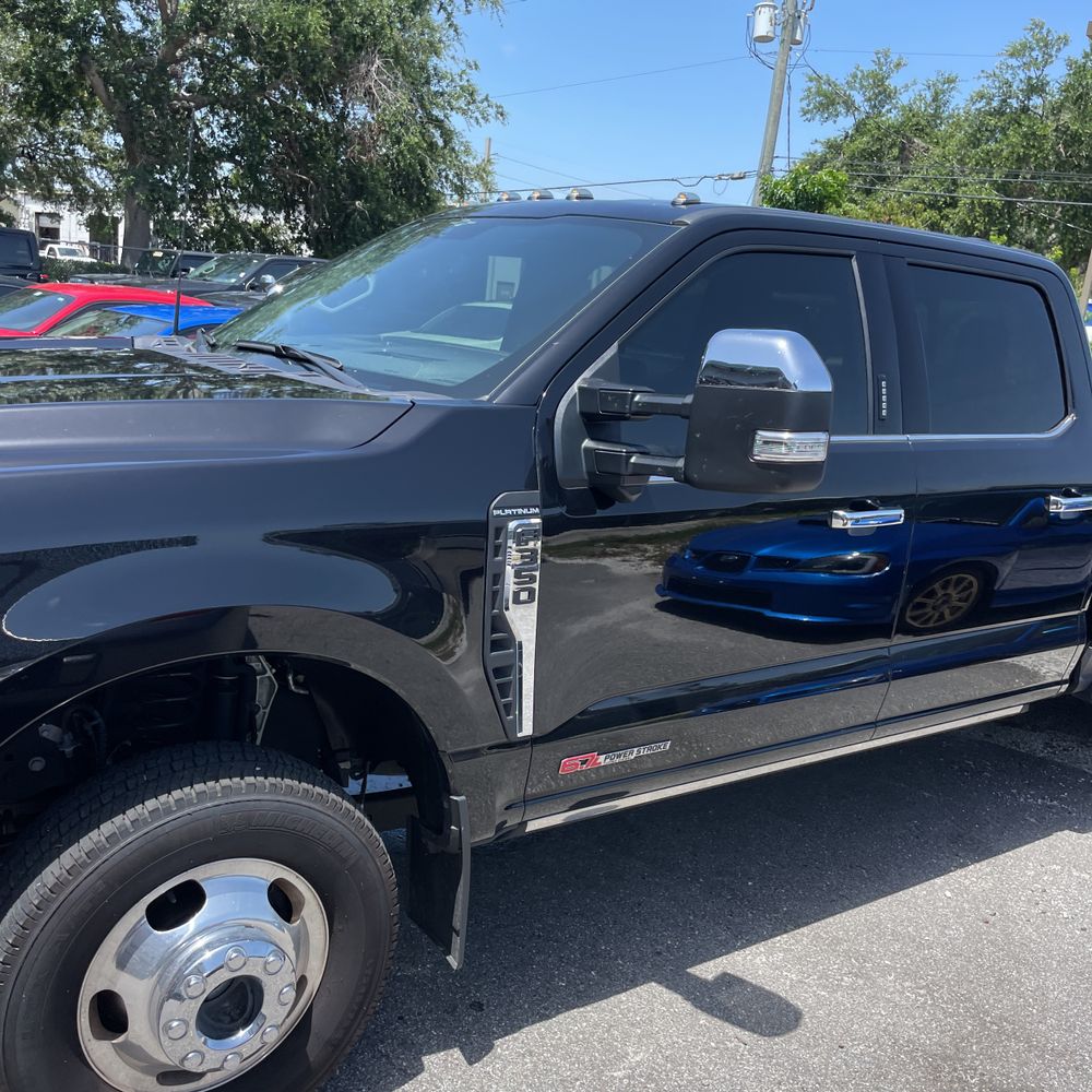 2023 Ford F-350 Super Duty Platinum
