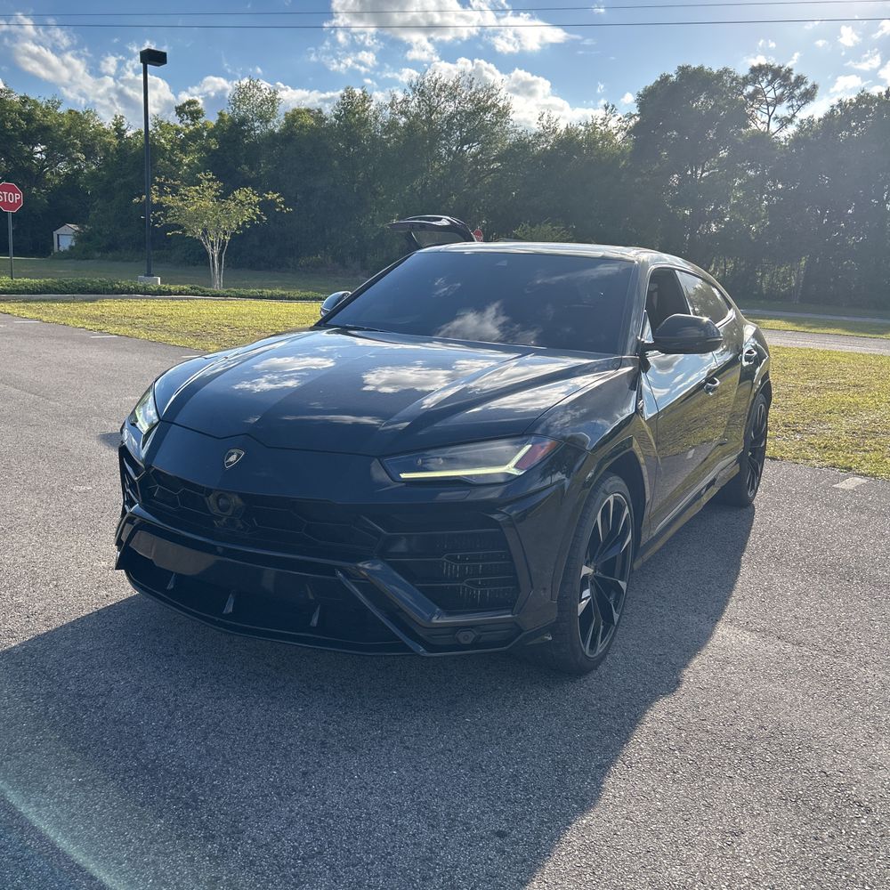 2019 Lamborghini Urus