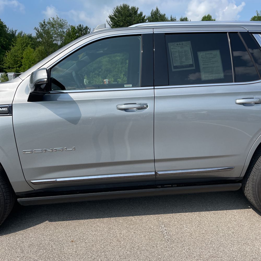 2024 GMC Yukon Denali Ultimate