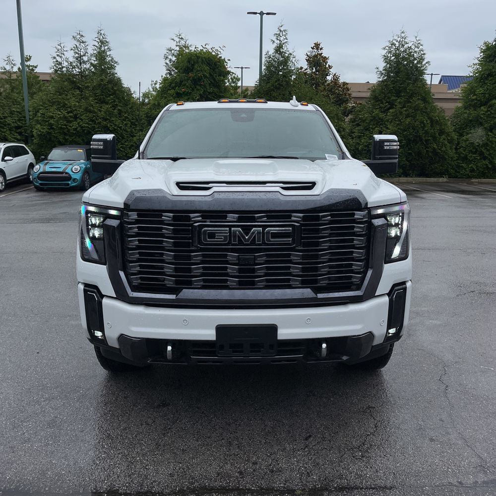 2024 GMC Sierra 3500 Denali Ultimate