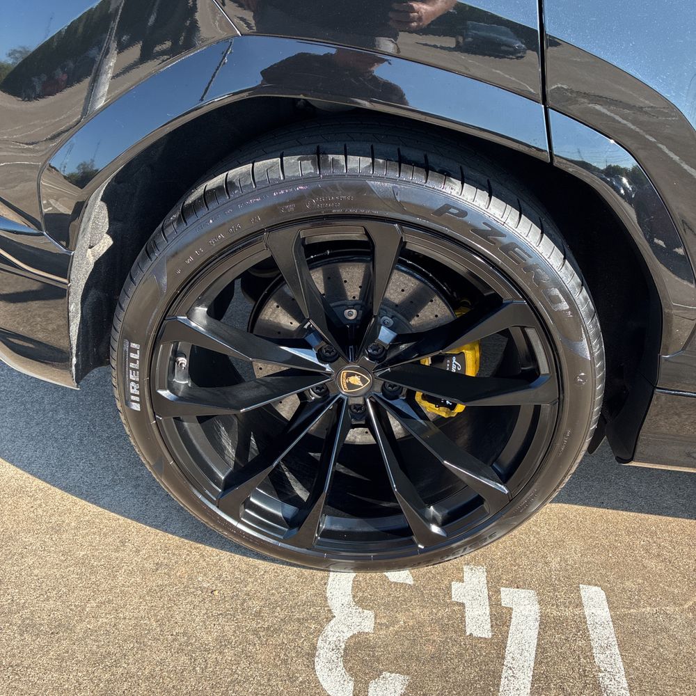2019 Lamborghini Urus