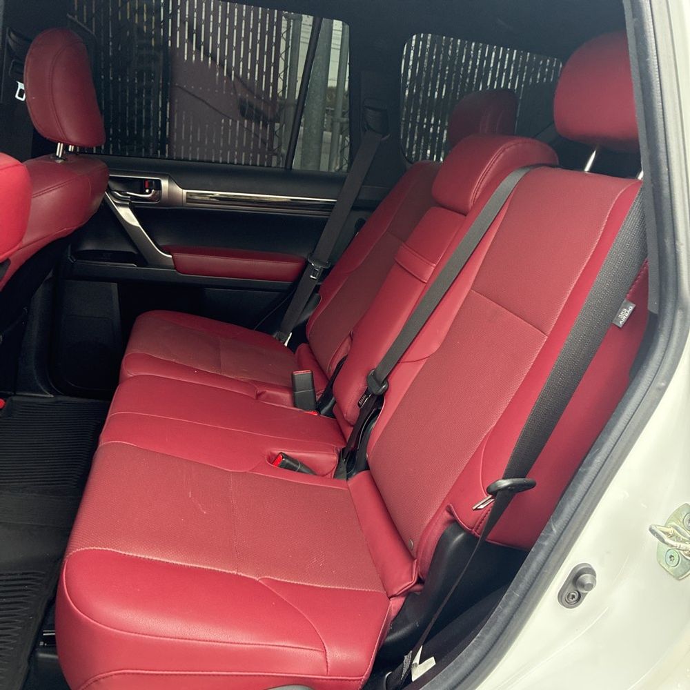 2023 Lexus GX 460 Base
