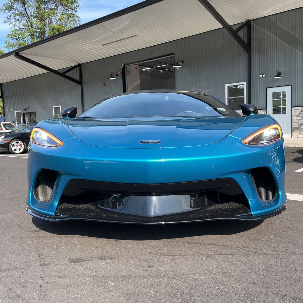 2023 McLaren GT