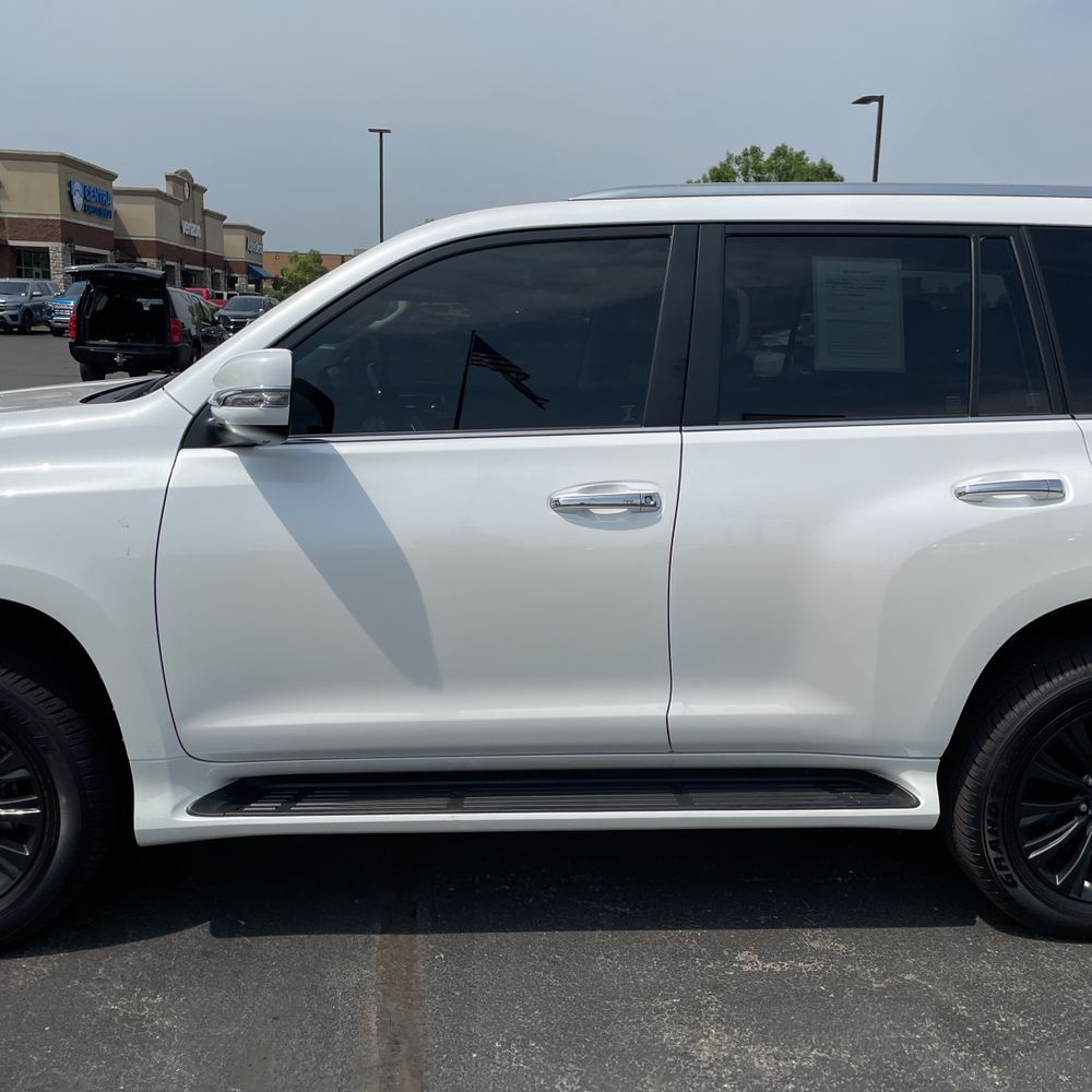 2023 Lexus GX 460 Base