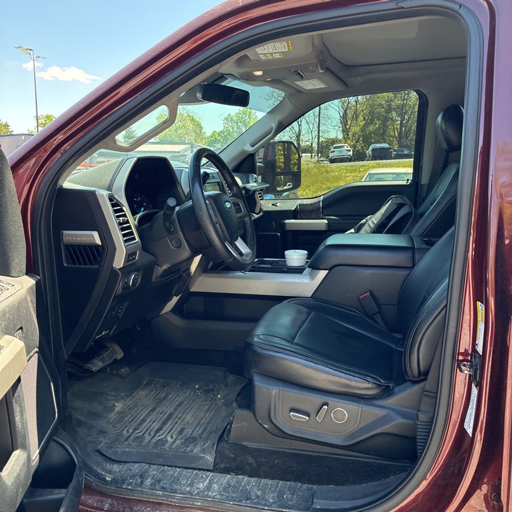 2017 Ford F-350 Super Duty Lariat