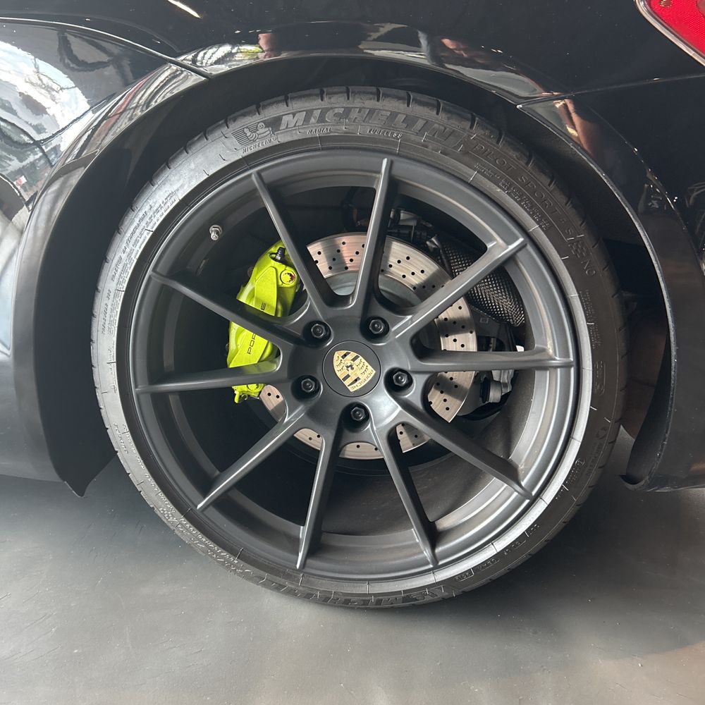 2016 Porsche Boxster Spyder