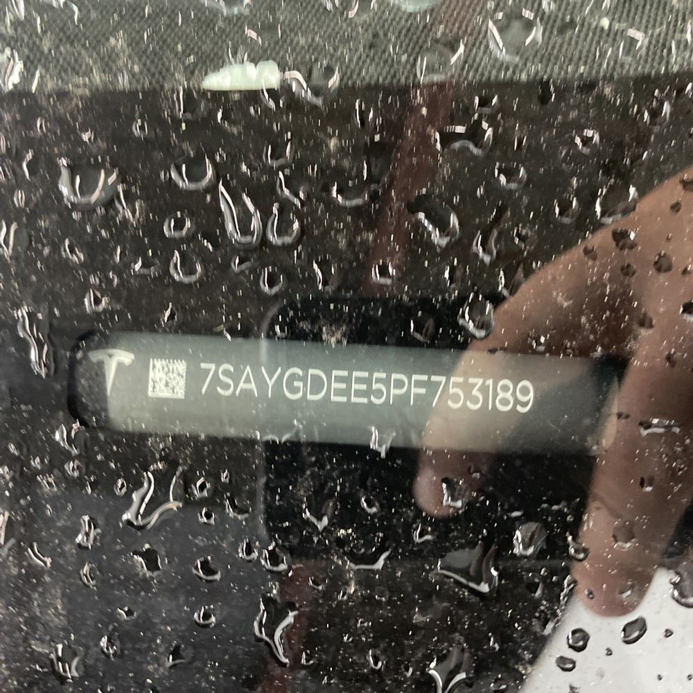 2023 Tesla Model Y Long Range