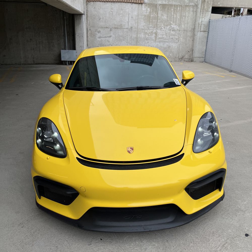 2021 Porsche 718 Cayman GT4