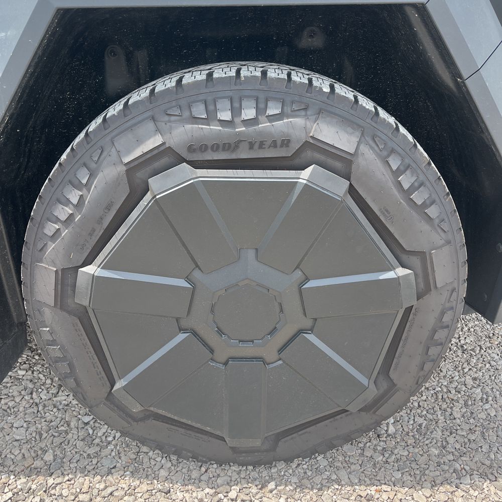 2024 Tesla Cybertruck CyberBeast