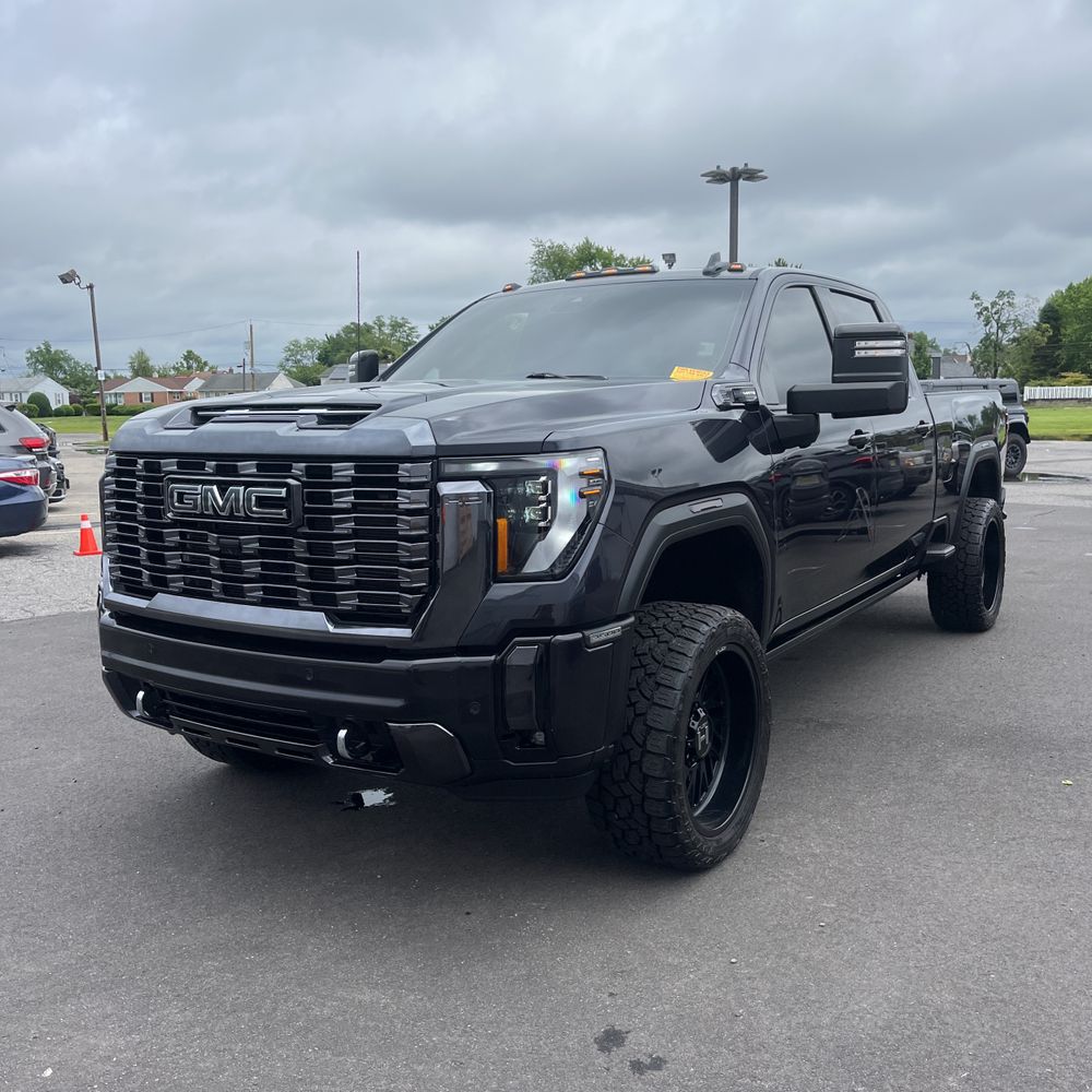2024 GMC Sierra 3500HD Denali Ultimate