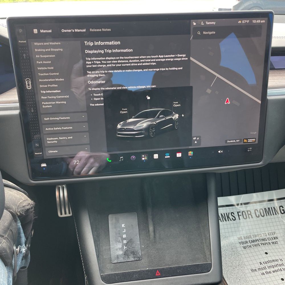 2022 Tesla Model S Base