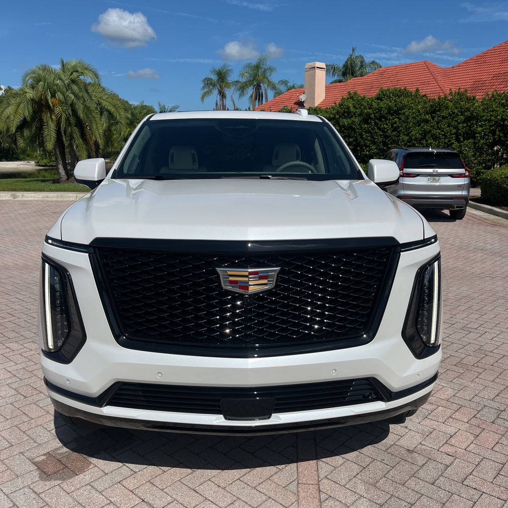 2025 Cadillac Escalade Sport Platinum
