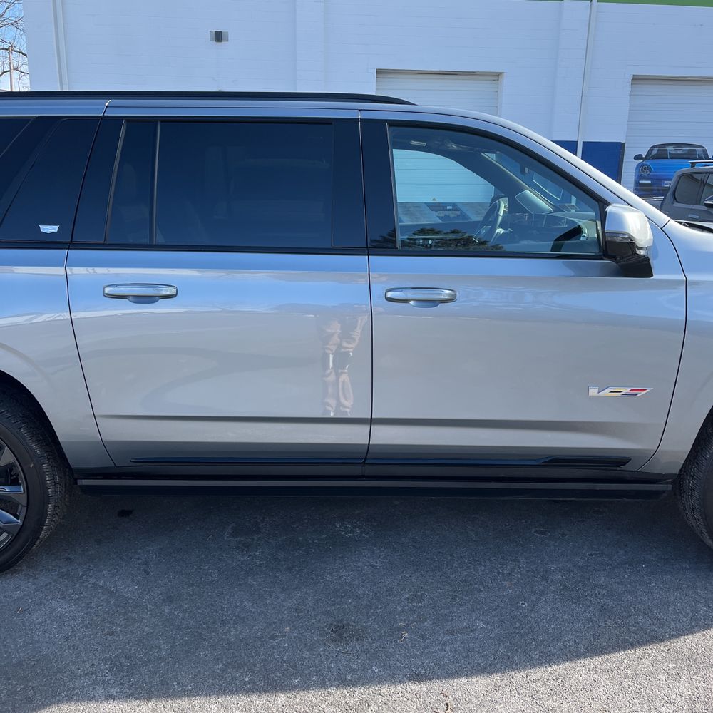2025 Cadillac Escalade ESV V-Series
