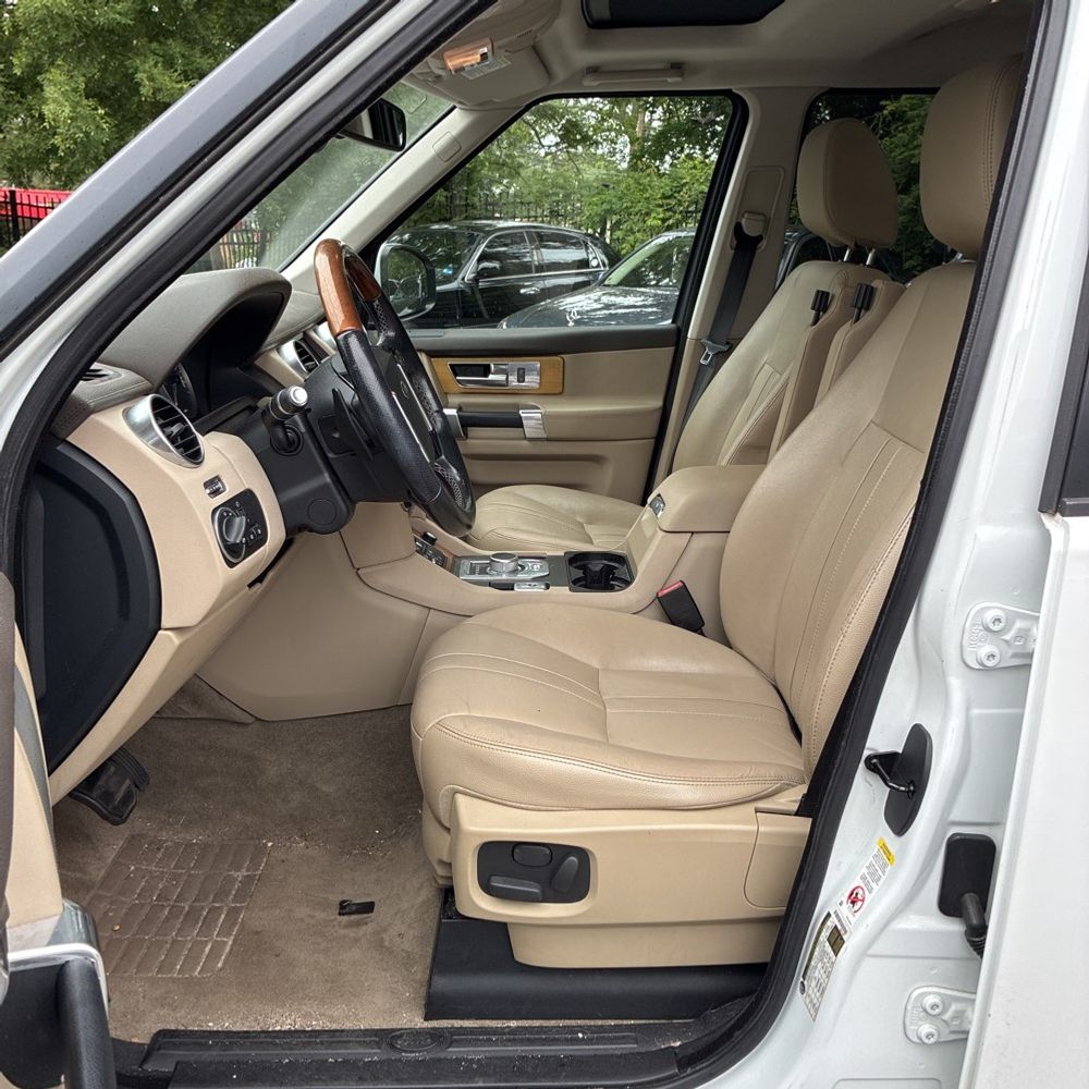 2016 Land Rover LR4 HSE