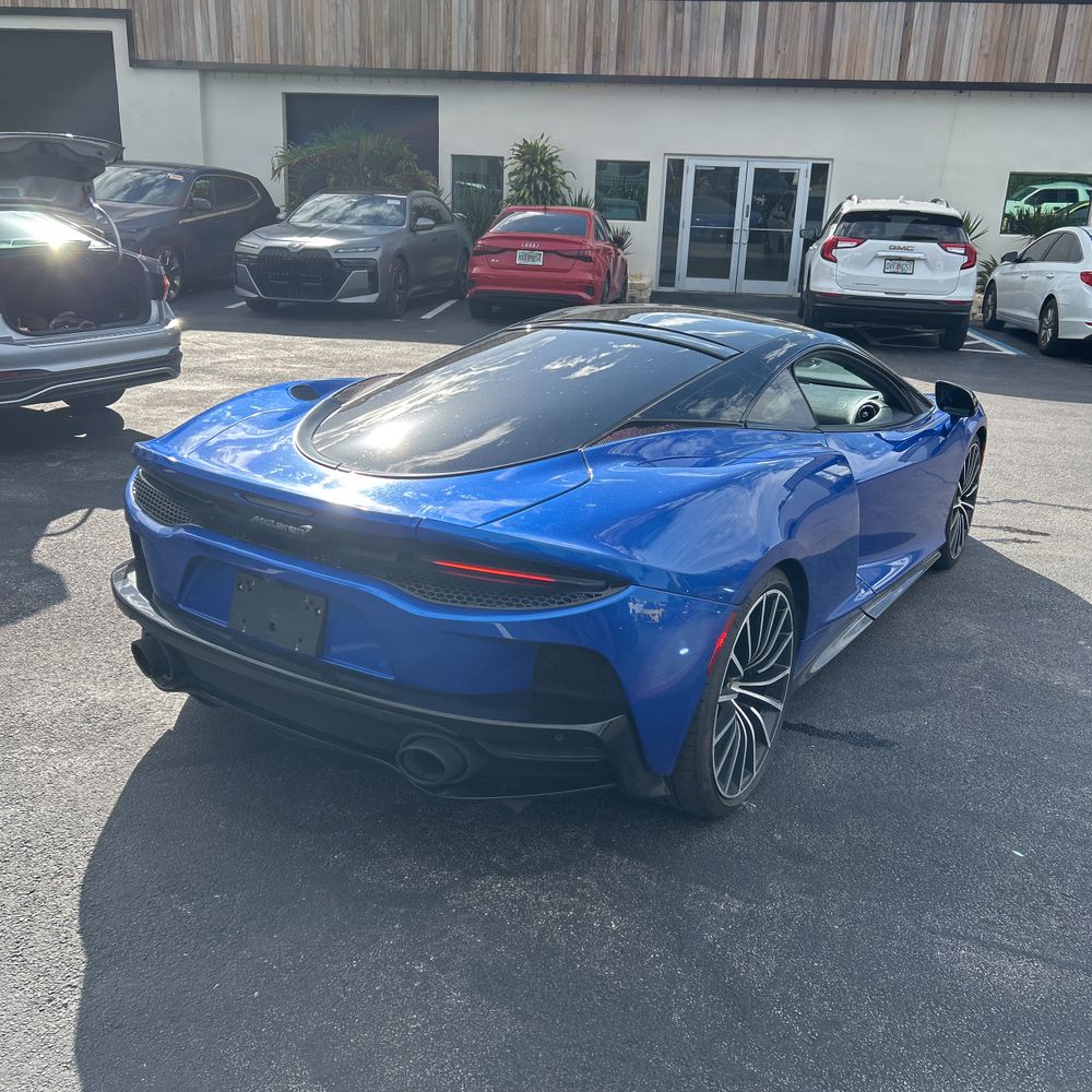 2021 McLaren GT  2D Coupe