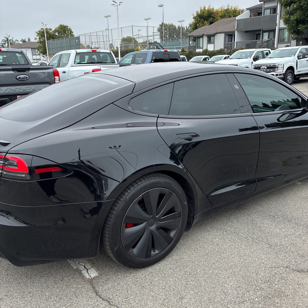 2023 Tesla Model S Plaid