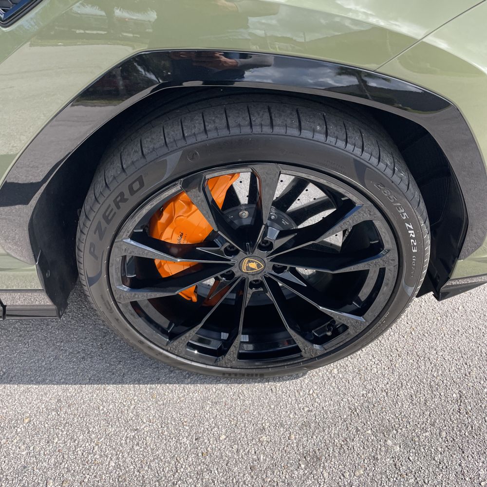 2024 Lamborghini Urus S