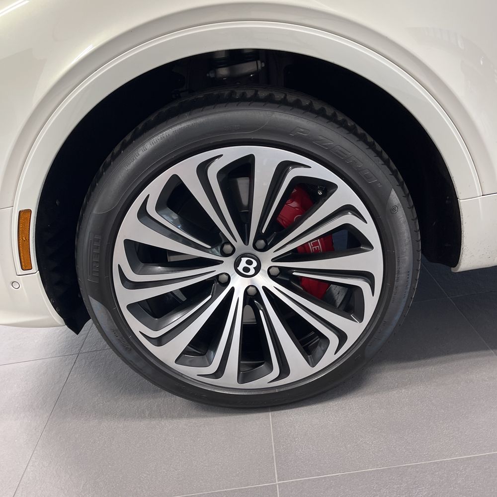 2021 Bentley Bentayga V8