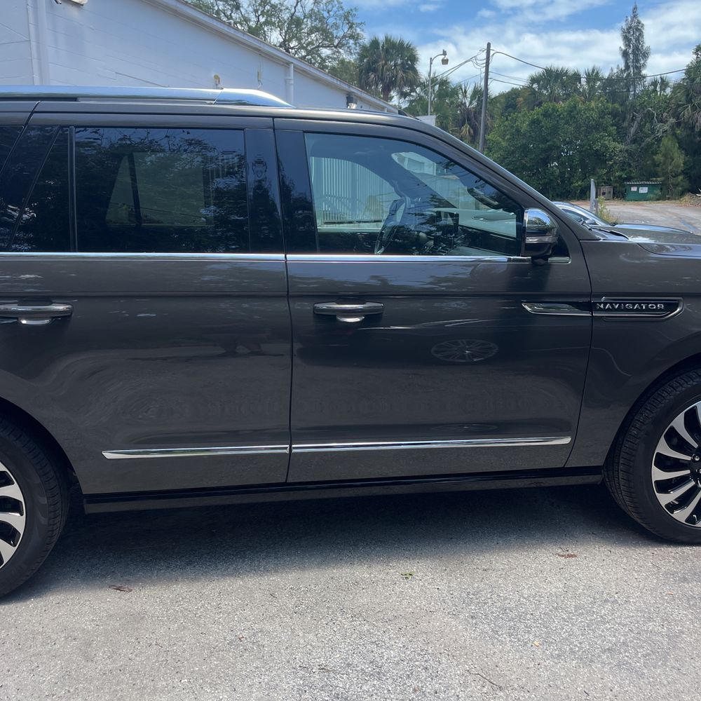 2024 Lincoln Navigator Black Label