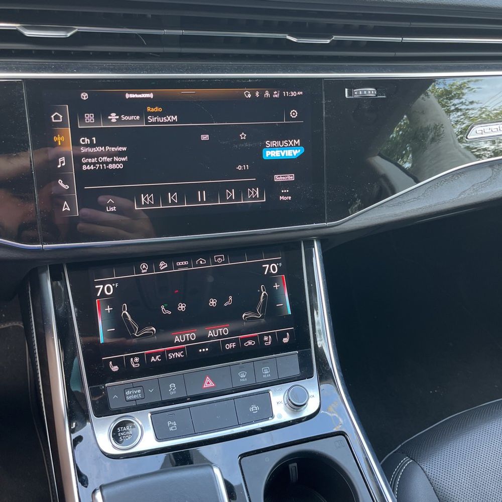 2023 Audi Q8 Premium Plus
