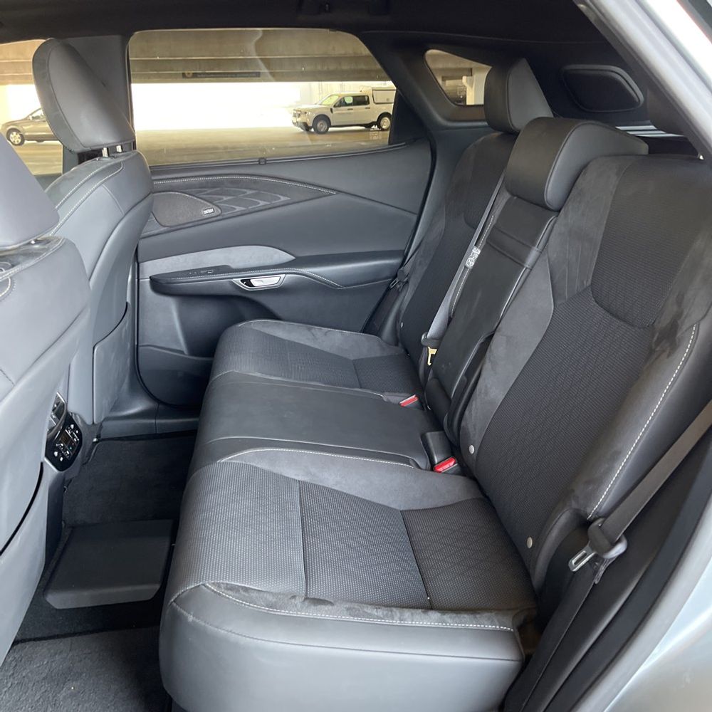 2024 Lexus RX 450h+ Luxury